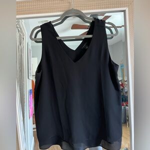 Ann Taylor Women’s sleevless blouse tank top